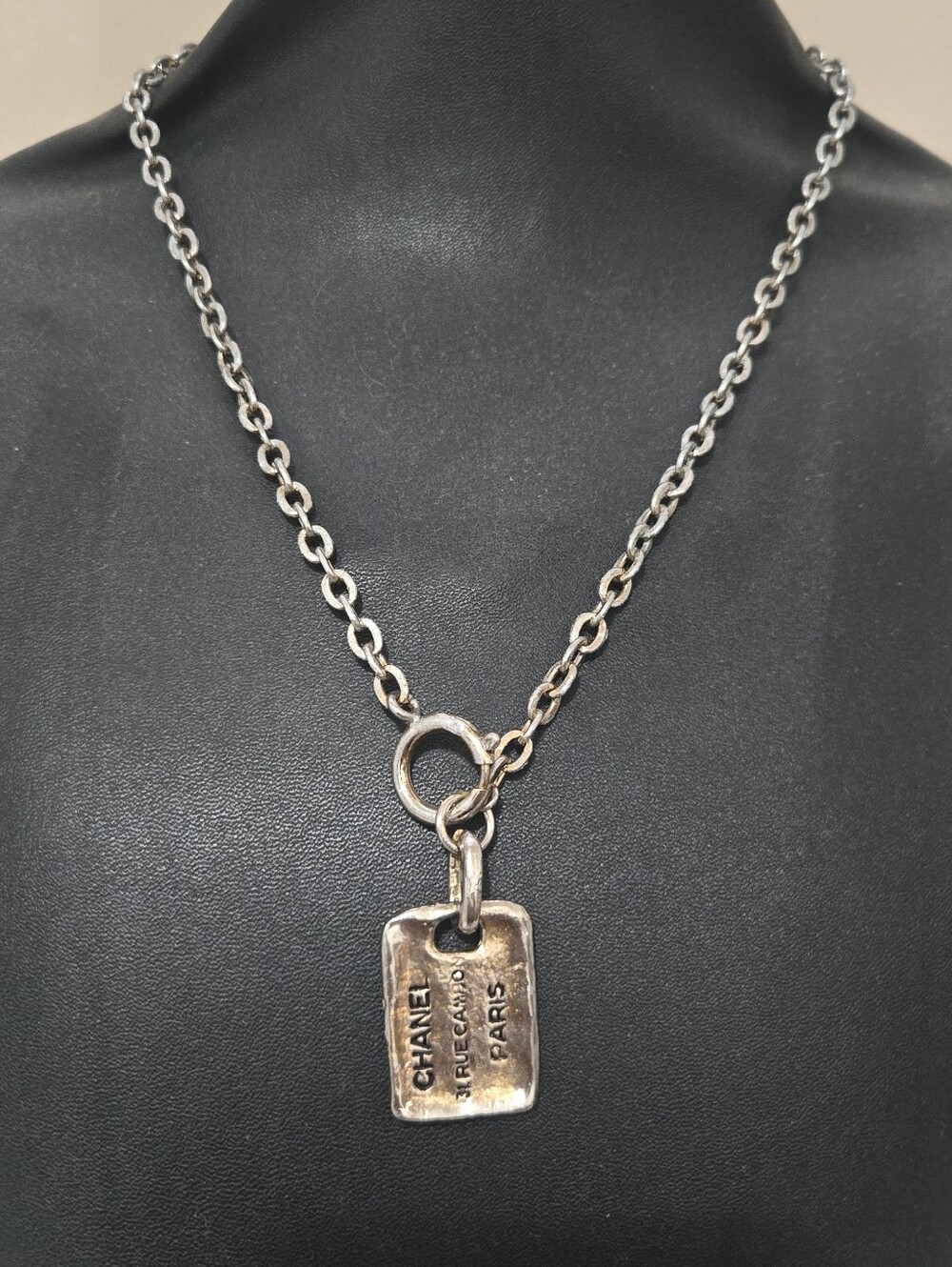 Vintage CHANEL Gold Metal Plated Silver-Tone 31 Rue Cambon Chain Necklace